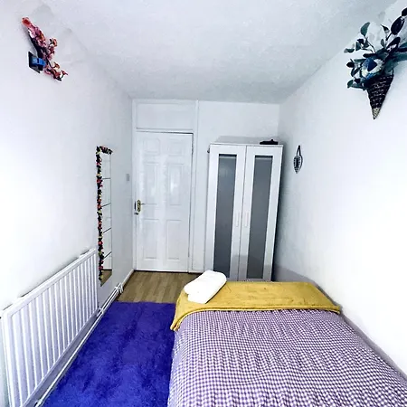 Excellent Double Rooms In Cheap Rate Around Central London Exterior photo